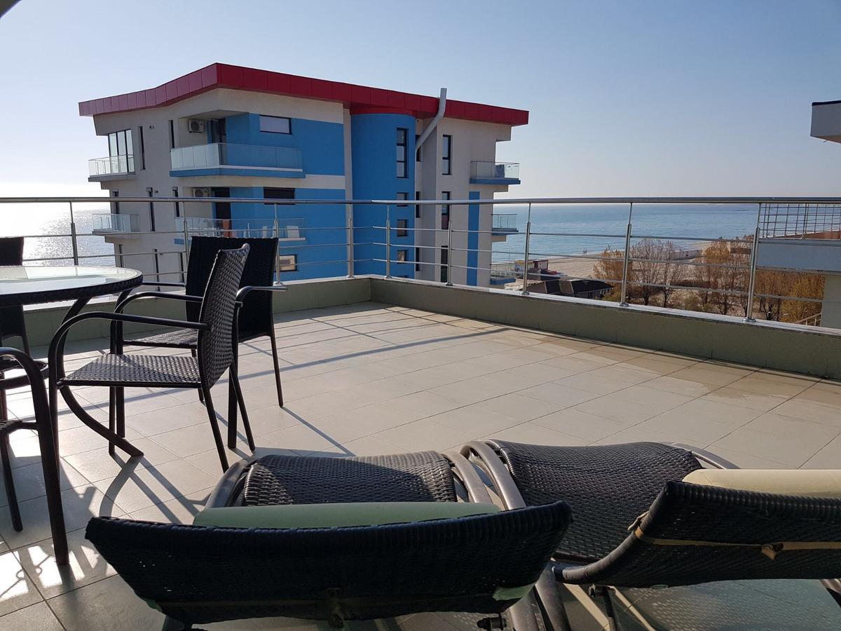 Summerland Sunrise Apartments Mamaia Exterior foto